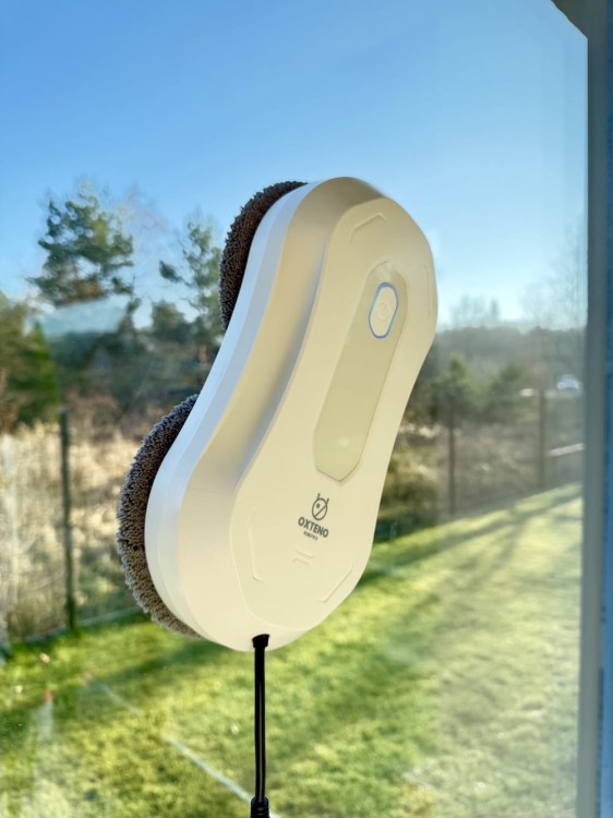OX Glass Pro 3 Plus - okno w salonie wewnątrz.jpg